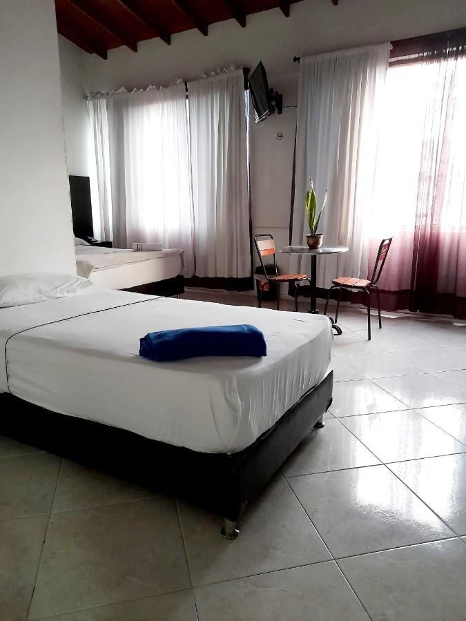 Hotel Saint John Medellín Esterno foto