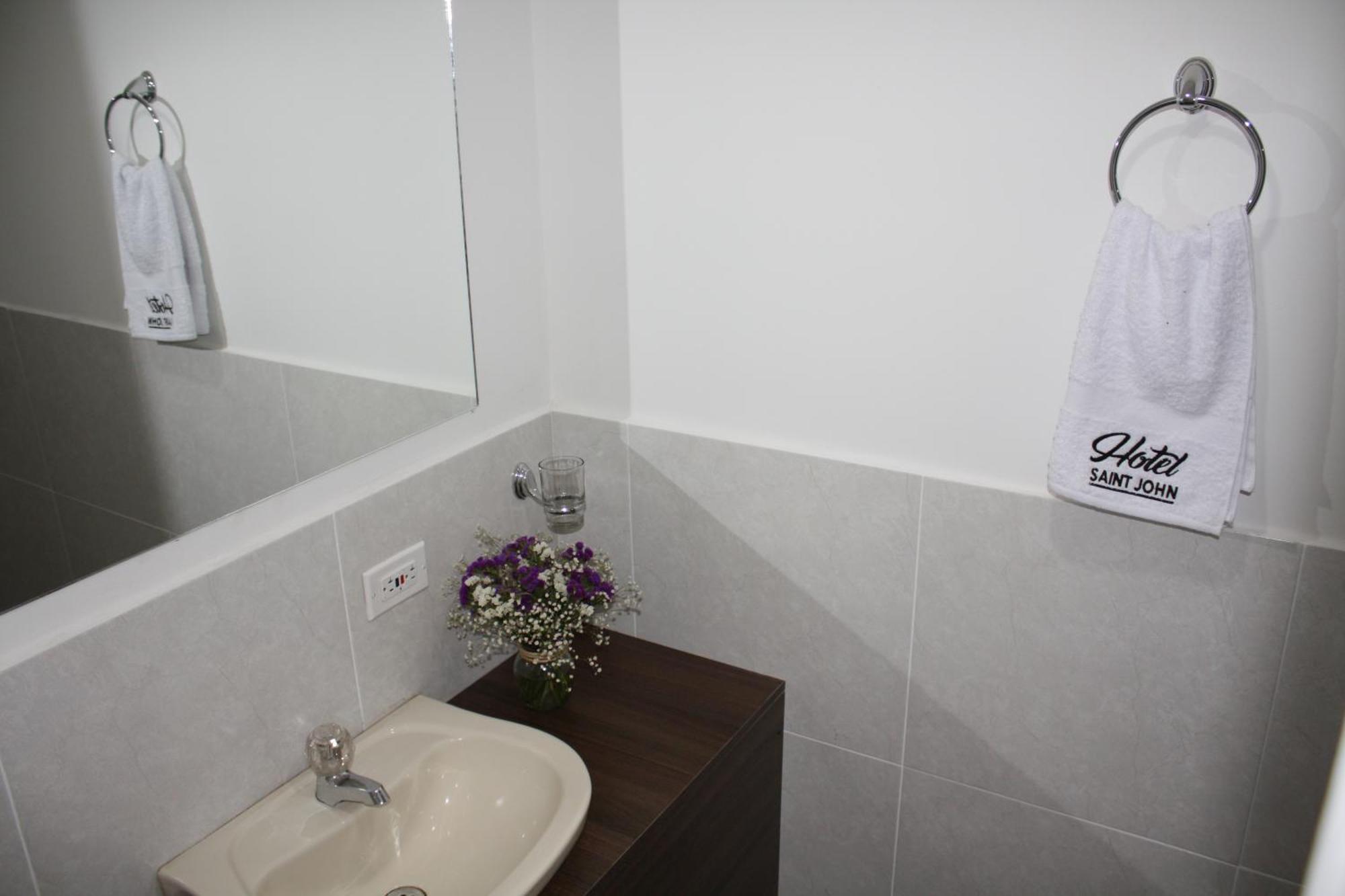 Hotel Saint John Medellín Esterno foto