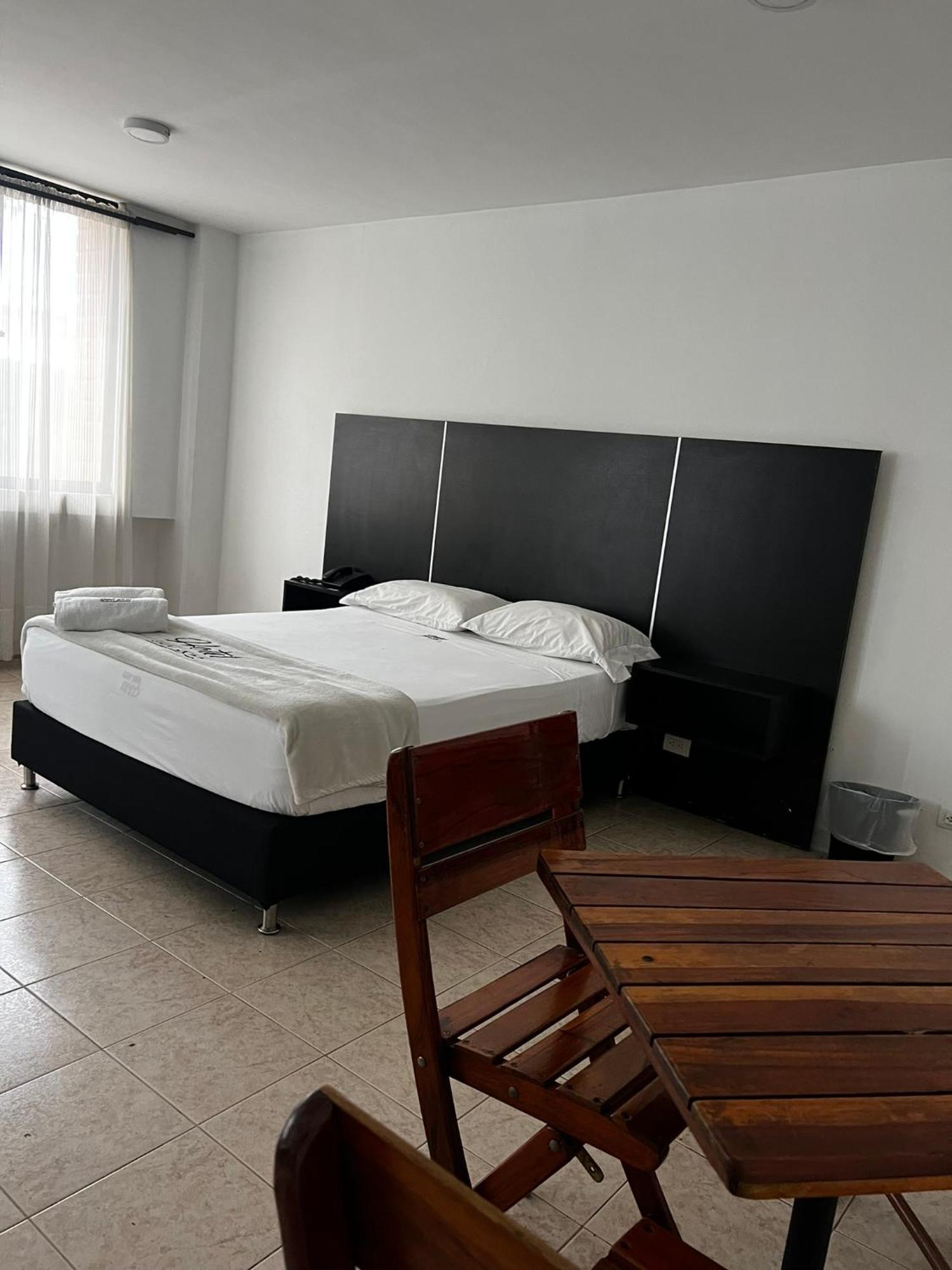 Hotel Saint John Medellín Esterno foto