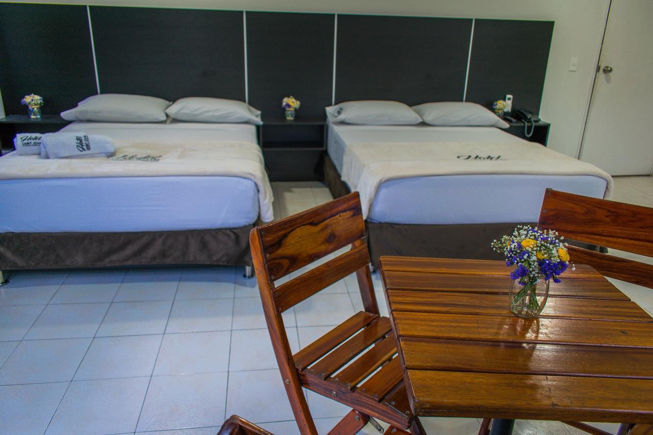 Hotel Saint John Medellín Esterno foto